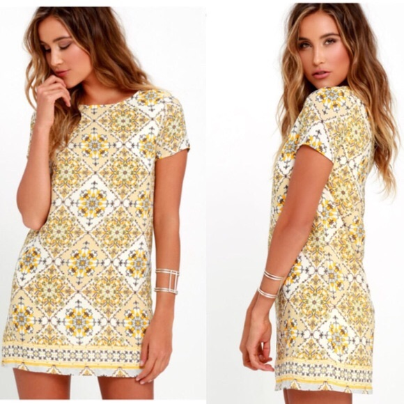 Lulus Dresses & Skirts - Lulu’s Dandy Lion Yellow Shift Dress size M